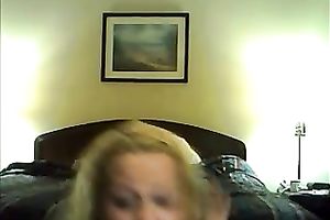 Nasty blond with large wet gazoo looks more good from behind