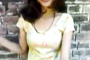 I just love giving a kiss my lovely looking Indian girlfriend