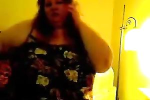 Filthy white SSBBW slut on cam in her bedroom dancing