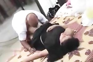 Plump brunette hair hooker acquires drilled in the missionary pose