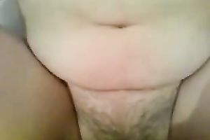 This trashy wench with thick love tunnel likes missionary position