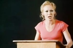 Perky classic golden-haired milf slutty wife sucks a wang in the car