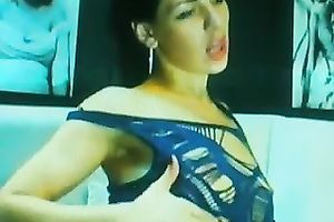 Stunning solo with a web camera doxy masturbating her bald trench