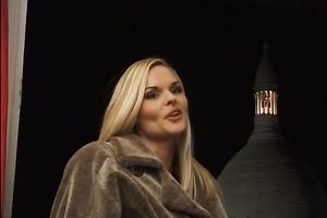 Katja Kean enjoys a double penetration after working on 2 boners