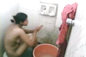 Lustful Indian doxy feels comfortable showering in front of a camera