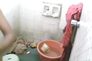 Lustful Indian doxy feels comfortable showering in front of a camera