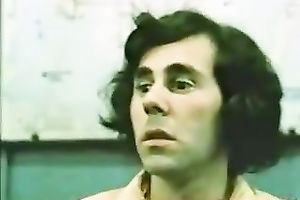 That hawt dark brown milf feels concupiscent for a random dude in the metro