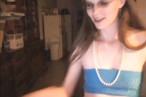 Four eyed web camera slutwife sucks her sextoy in front of her webcam