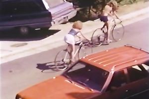 Classic porn vid with 2 hawt milfs making out and licking pussies