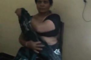 Curvy Indian mama undresses previous to giving deepthroat oral job