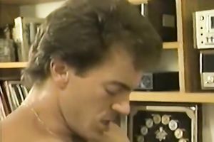 Lets her ally to fuck her hard at the office