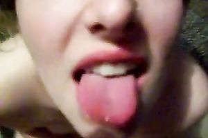 My sassy girlfriend gives me wonderful oral stimulation and plays with cum