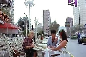 Light head torrid tramp wants to get hammered by her beefcake monstrous dude