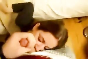 My pretty girlfriend knows how to give astonishing oral sex