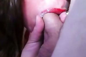 Homemade movie with my hot paramour working on my shaft