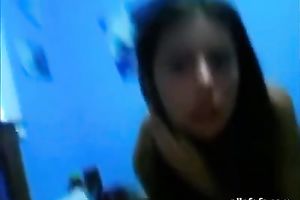 Homemade clip with a diminutive brunette hair enjoying cunni and passionate sex