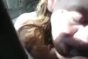 This street hooker is giving me a great oral stimulation for a wad of cash