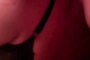 Passionate chunky floozy is giving me a consummate oral stimulation