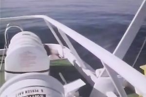 Raunchy golden-haired treats her lesbo girlfriend with facesitting