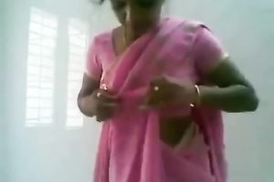 Raven haired Indian bitch receives screwed in missionary position