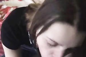 Cum lust brunette is deepthroating her lover's meat stick