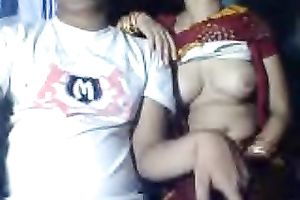 My Indian girlfriend can't live without flaunting her breasts and cum-hole