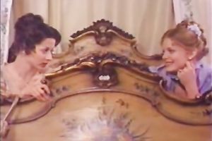 Hungry juvenile boyz fuck one older light haired bitch outdoors