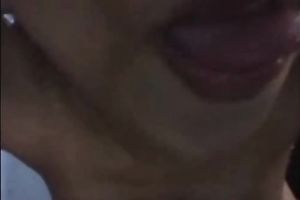 This camgirl can't live without showing her tongue in front of her cam