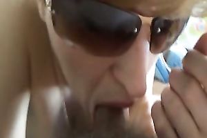 Russian mommy in sunglasses sucks my 10-Pounder in POV clip