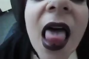 Nasty white BBW bimbo eats my white shlong to receive some cum
