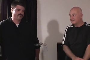 Gorgeous macho drills the lewd cougar in front of her spouse