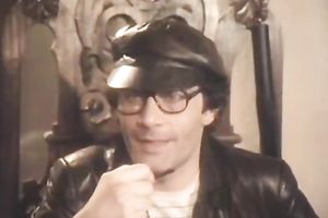 Lustful blond finger bonks juicy muff of one whorish dark brown in nylons