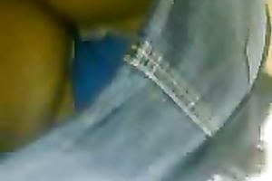 This hawt hottie in hawt miniskirt definitely caught my attention