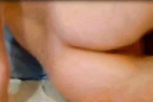 Hot web camera solo with a cute coed rubbing her natural marangos and cookie