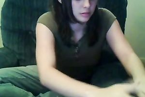 Webcam solo with me fingering and toying my hairless fur pie