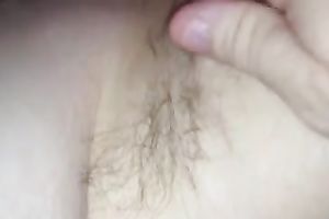 Watch me fingering my overweight wife's unshaved snatch indoors