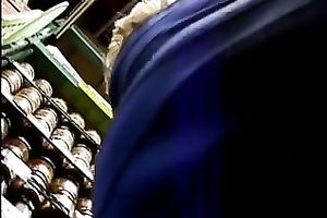 It's hawt to not wear underclothing and this mother I'd like to fuck inadvertently shows us her cum-hole