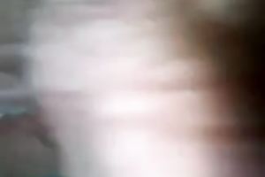 My sexual looking GF knows how to give a great fellatio