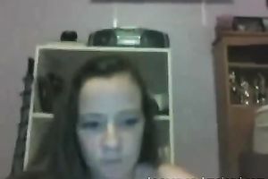 That's how that babe gives her muff a precious workout with her hairbrush