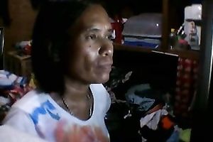Mature Filipina kneads and licks her flaccid titties in livecam solo