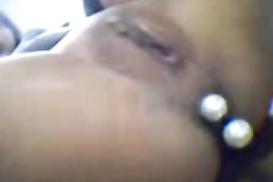 Webcam Asian hussy stuffs her backdoor with benwa balls