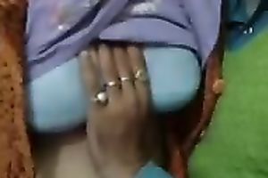 Quite worthwhile large boobies of my Indian auntie that lets me check her out