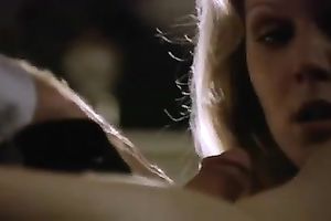 Lesutful blonde chick receives naked and flashes her appetizing tits