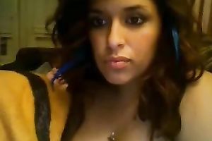 Alluring temptress with naturally love melons likes showing off