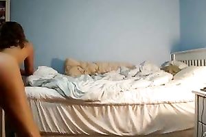 Watch this nasty playgirl dancing bare in front of her cam