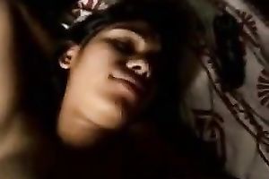 Libidinous hussy receives her wet cum-hole drilled in missionary position