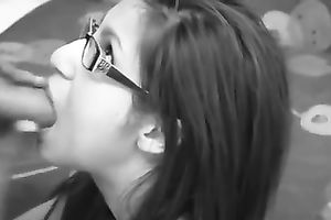 My brunette hair GF sucks my boner in hardcore homemade sex tape