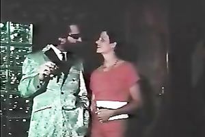 Hungry dark brown milf with hairy poontang rides a dick