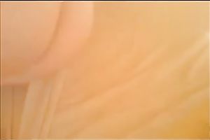 My white lady lets me finger her cunt and fuck her arse from behind