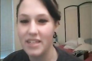 Webcam solo with my ex GF demonstrating her lengthy pierced tongue